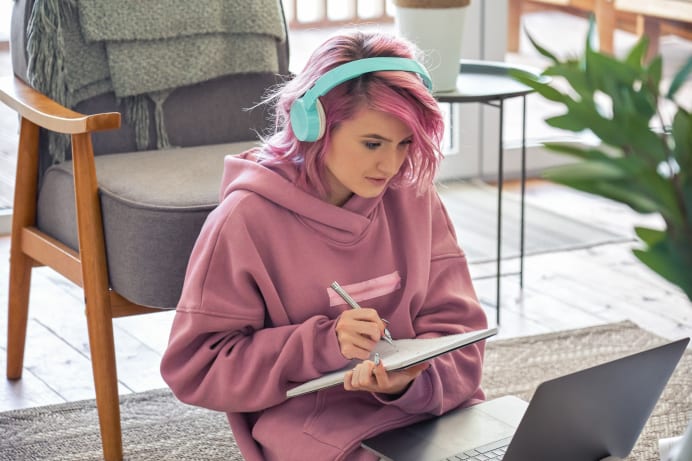 8 Tips For a Productive Study Space