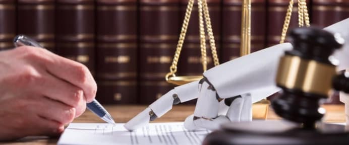 Four Tips For Law Students Who Want To Work In Big Tech