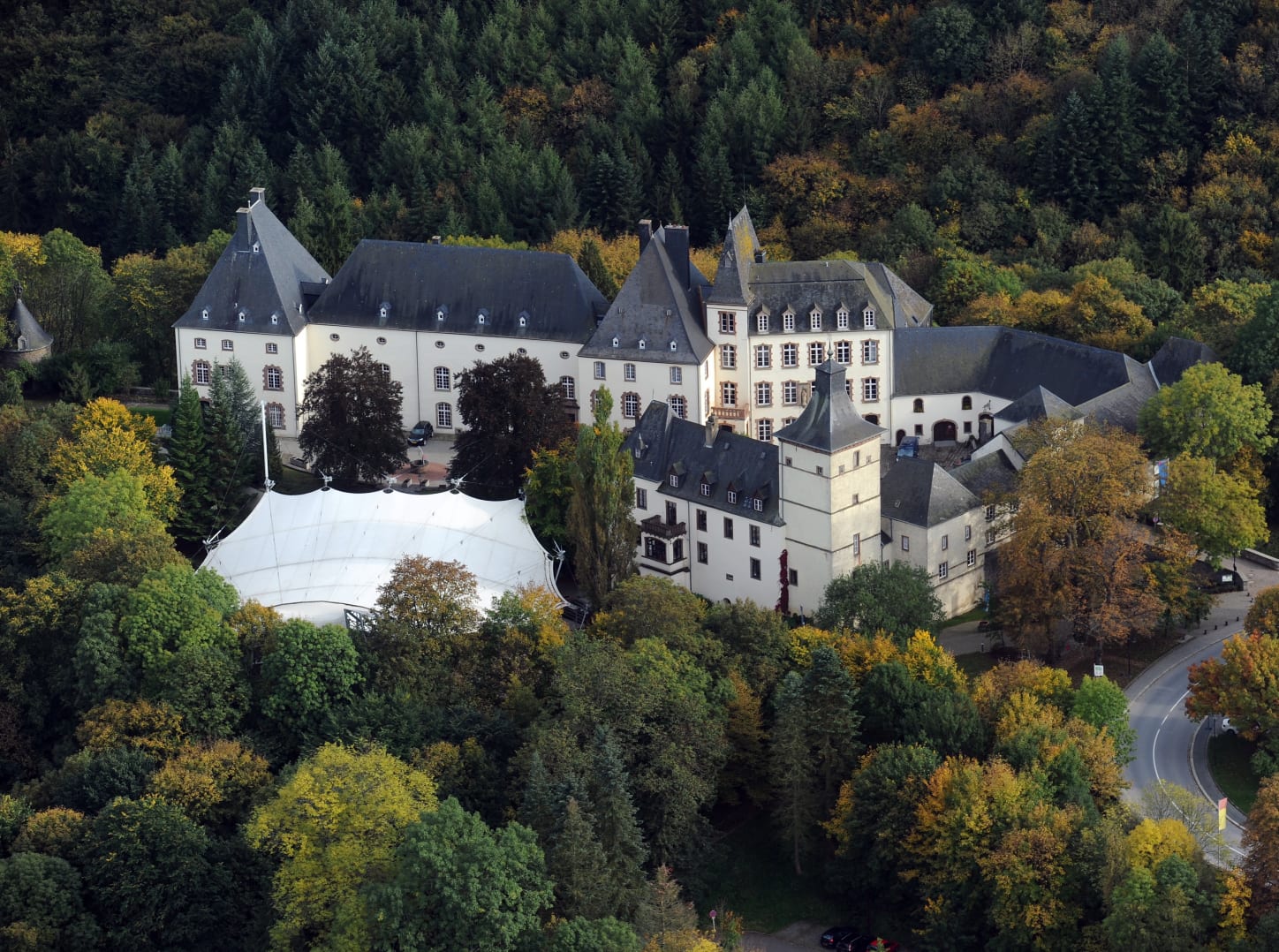 BBI Luxembourg Master Degree in International Hospitality &amp; Tourism Management