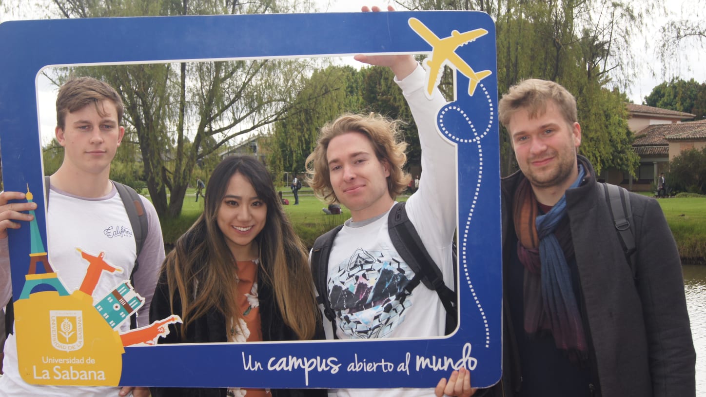 Universidad de La Sabana - International Center for Foreign Languages and Cultures 스페인어 온라인 (실시간 수업)