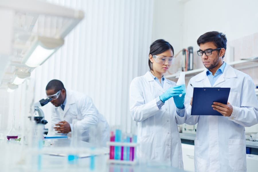 Working Laboratory Scientists