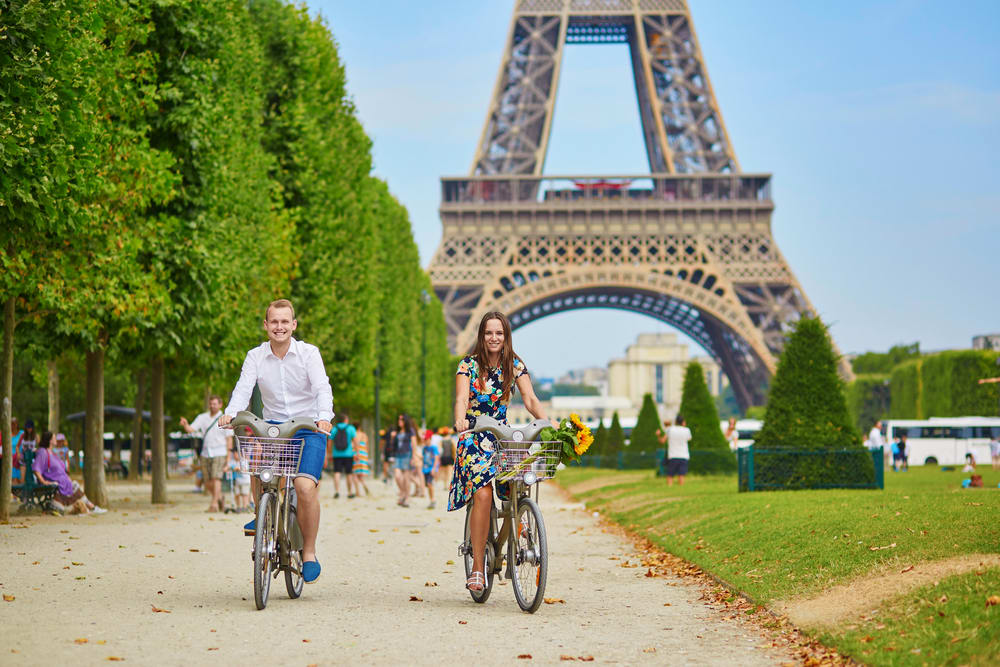 8 Reasons to Study in France