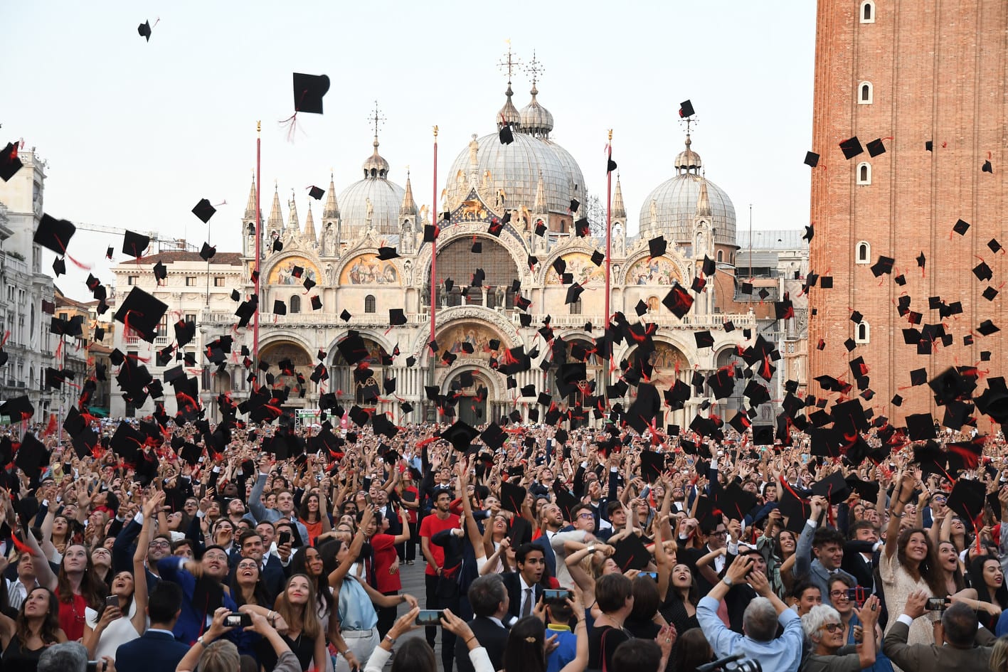 167150_GraduationDayinPiazzaSanMarco-Venice.jpg