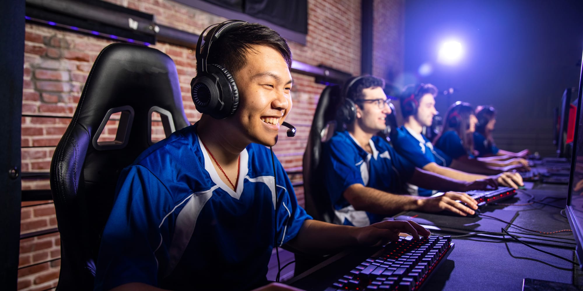 How to apply for an eSports scholarship