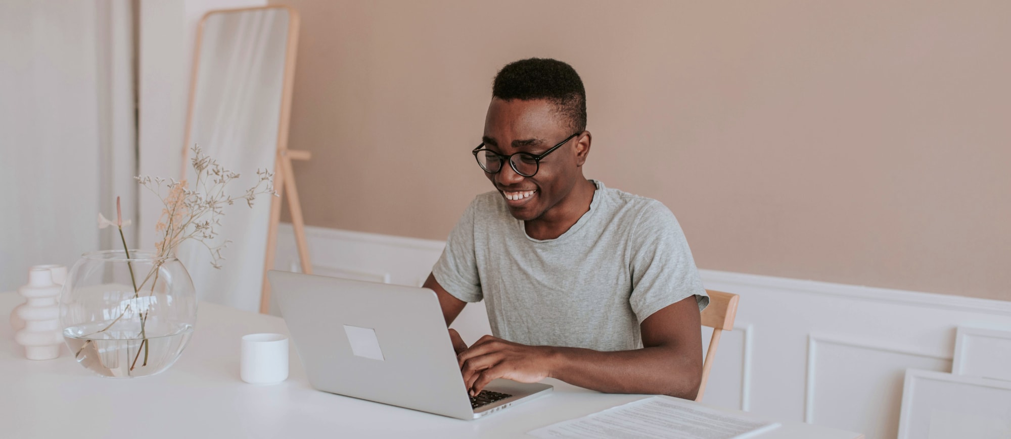 How to Apply for Scholarships: Steps & Requirements
