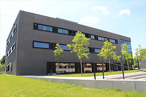 121525_Degcampus.jpg