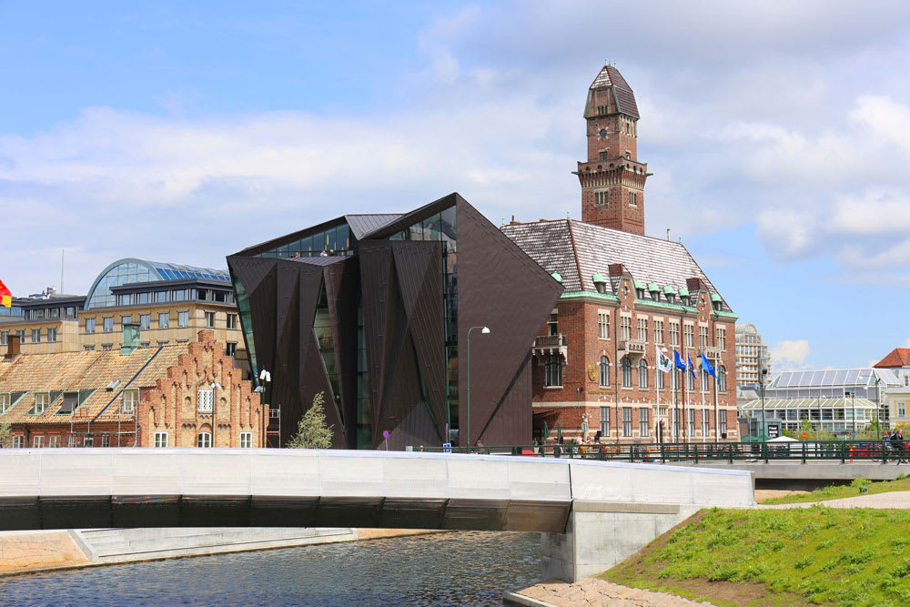 Мальме община. Университет мальмё (Malmö University). World Maritime University (WMU). Всемирный морской университет. Швеция, Сконе, город мальмё. Malmö University топ вузов.