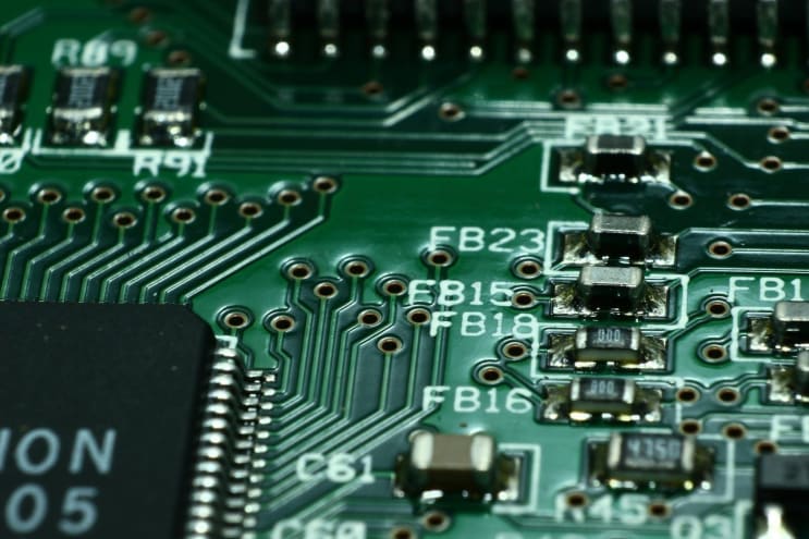 127263_printed-circuit-board-print-plate-via-macro-159220.jpeg