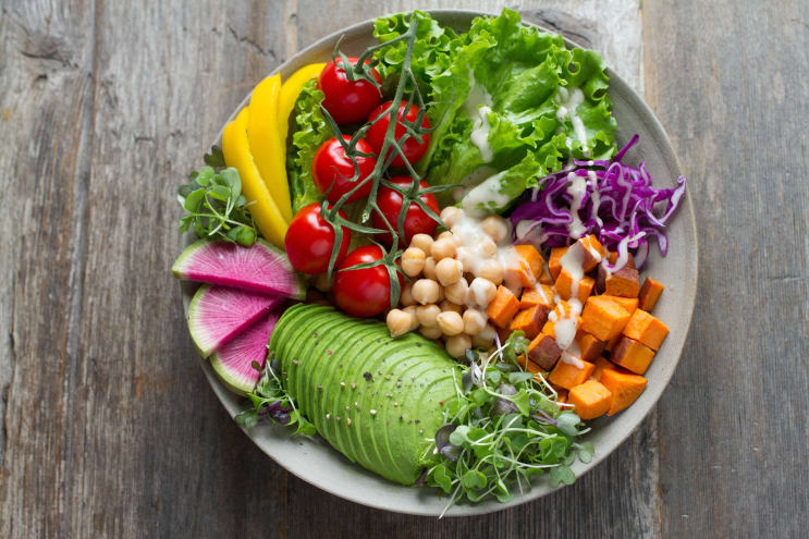 Ensaladera vegana Vegan salad bowl