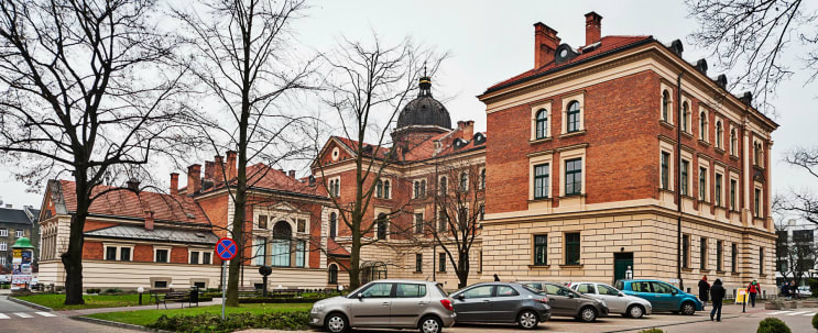 Cracow University of Economics in Poland - Bachelor Degrees