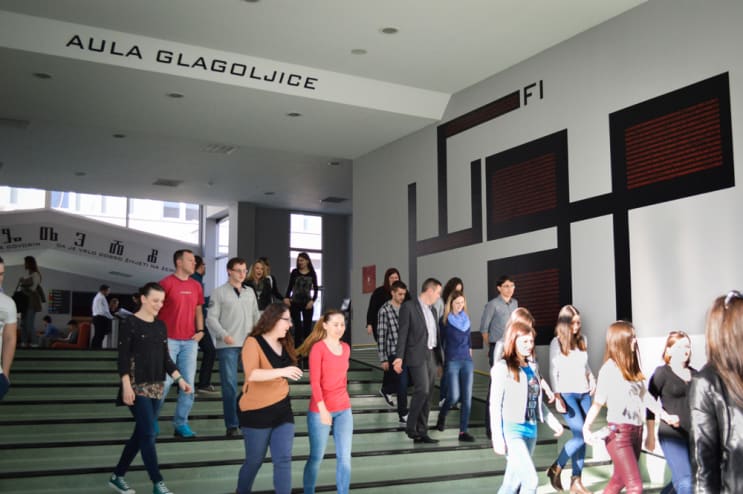 Universitetet i Osijek Universitetet i Osijek